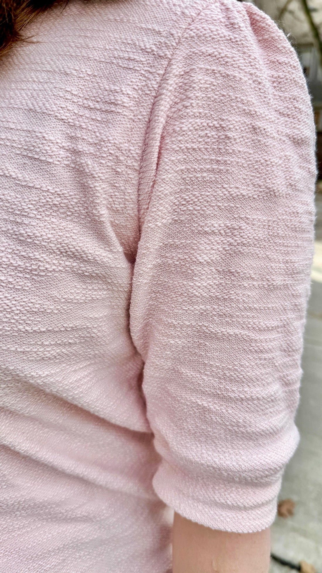 Lightweight Sweater with Elbow Sleeve