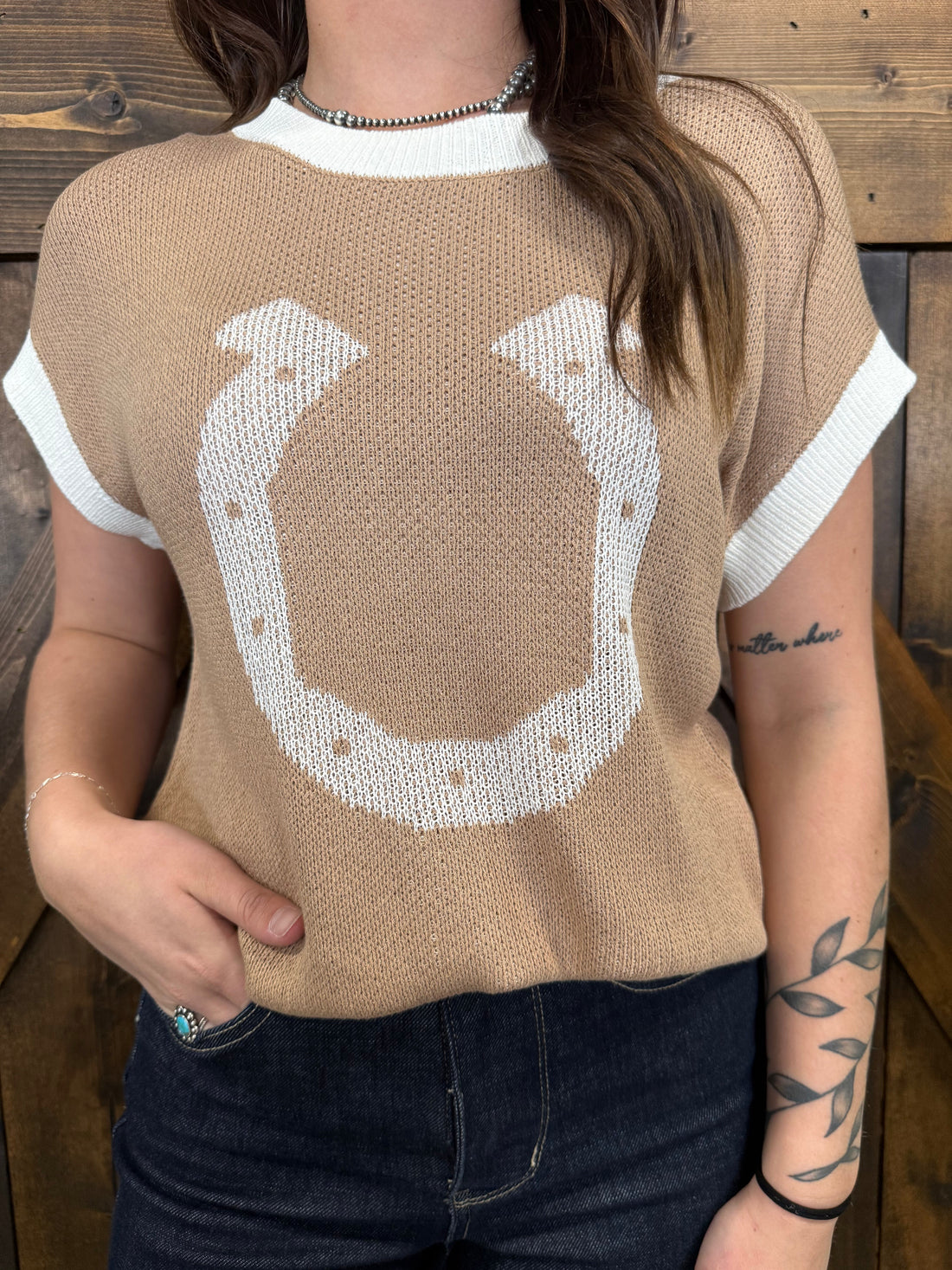 Beige Horse Shoe Contrast Trim Short Sleeve Sweater Top
