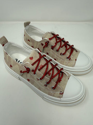 Aman Natural & Red Heart Sneakers