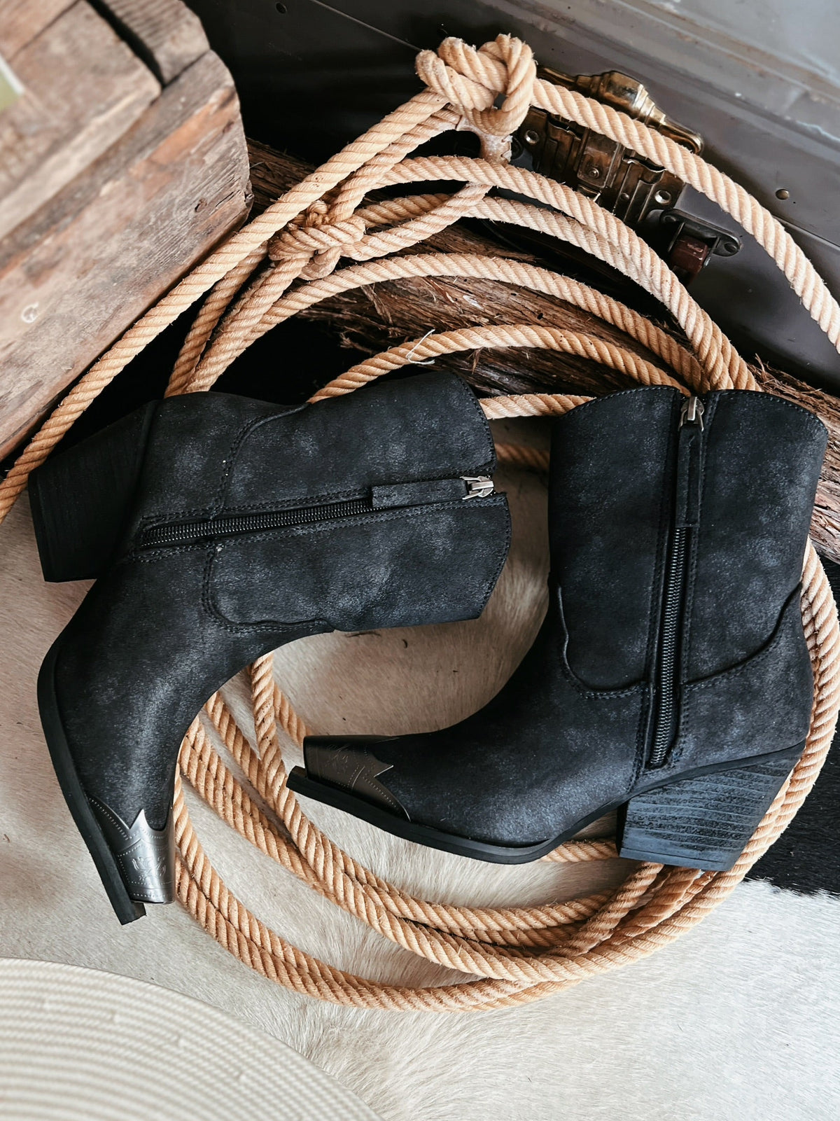 Jimi Black Booties