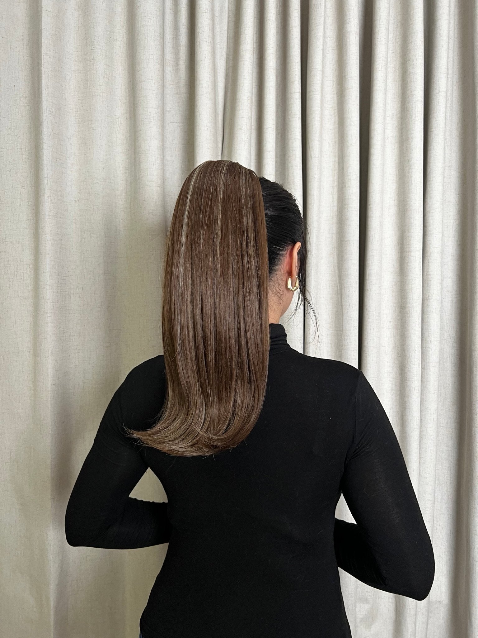 Amy | Synthetic Clip In Ponytail Extension