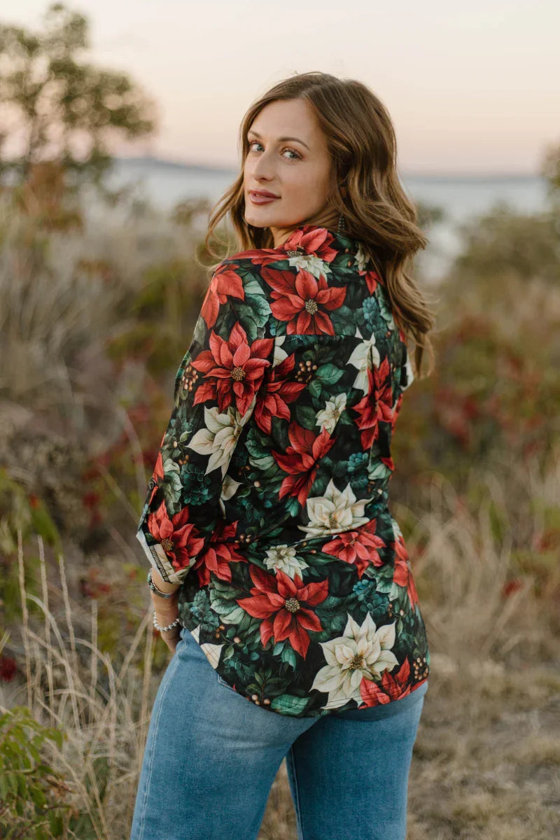 Sterling Kreek Poinsettia Season Top*