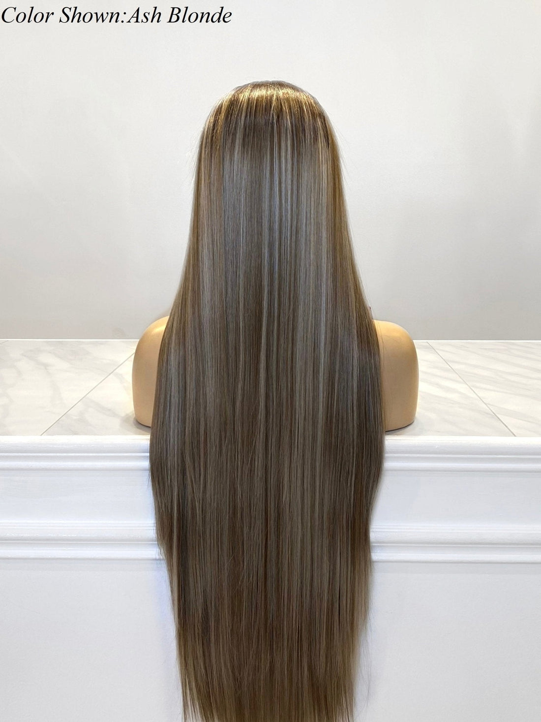 Republic 1935 | Lace Front Synthetic Wig
