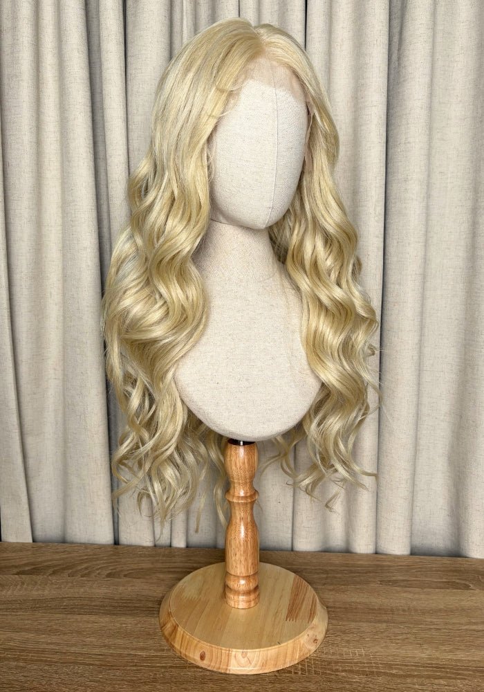 Samone | Lace Front Synthetic Wig