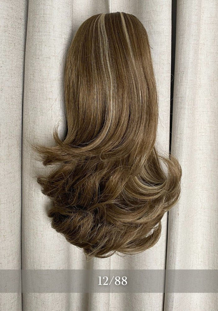 VC-26 | Synthetic Clip In Ponytail Extension